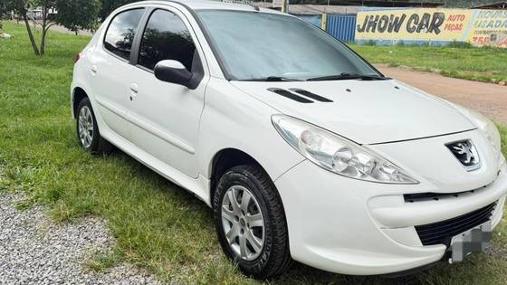 PEUGEOT 207 1.4 ACTIVE 8V FLEX 4P MANUAL PEUGEOT 207 1.4 ACTIVE 8V FLEX 4P MANUAL